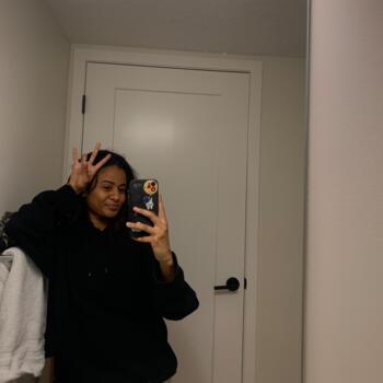 Baby-sitter in Mississauga: Salina