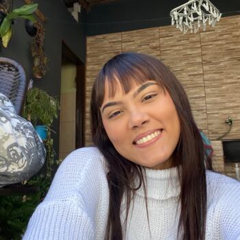 Babá em Ourinhos: Luana