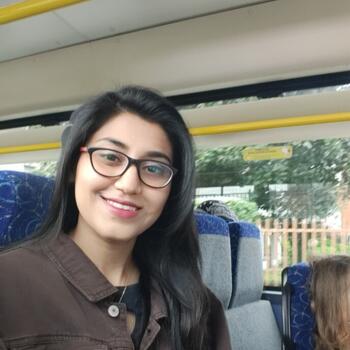 Babysitter a Milano: Zainab