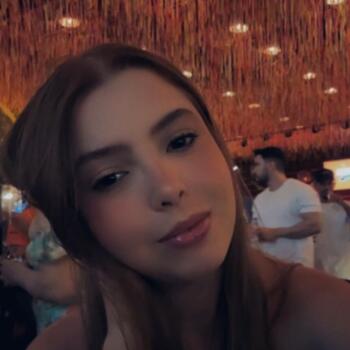 Babysitter in Ribeirão Preto: Laura