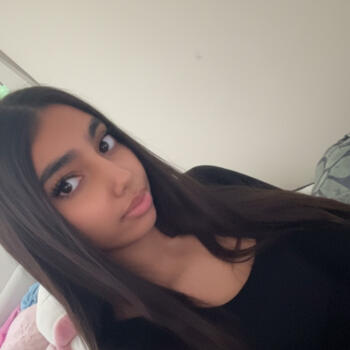 Babysitter in Annecy: Latifa