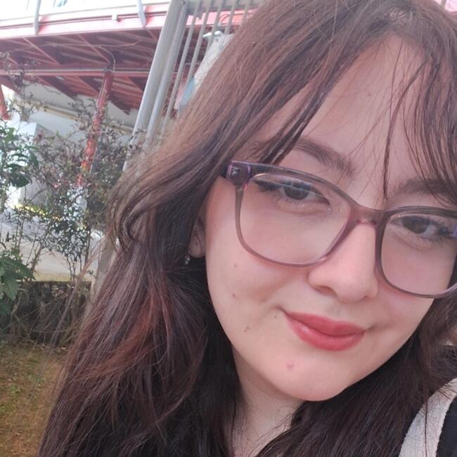 Niñera en Dulce Nombre: Abigail