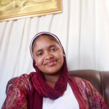 Babysitter in Cape Town: Taasha