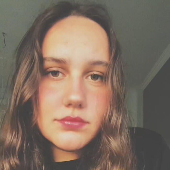 Babysitter in São Domingos de Rana: Carolina