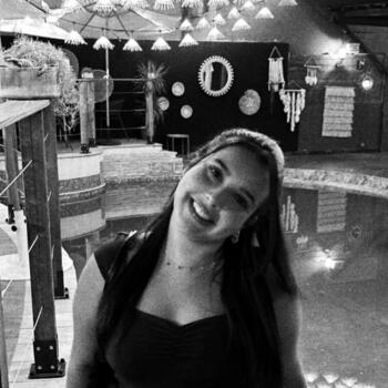 Baby-sitter Marseille: Dellia