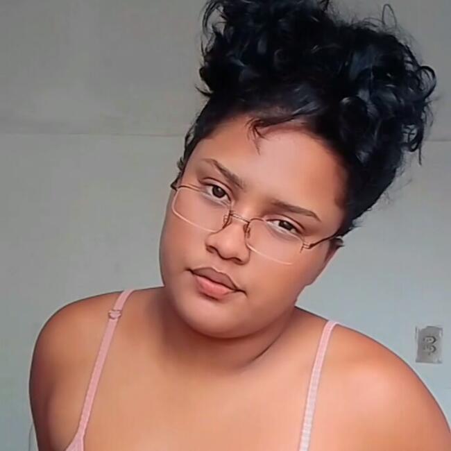 Babysitter in Belém: Naíssa