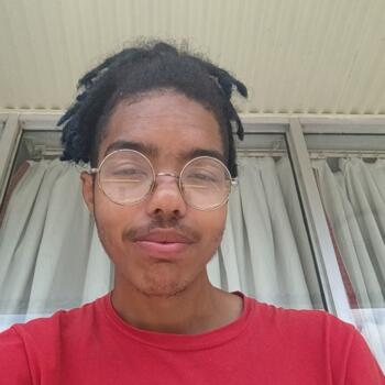 Babysitter in Austell: Jamison