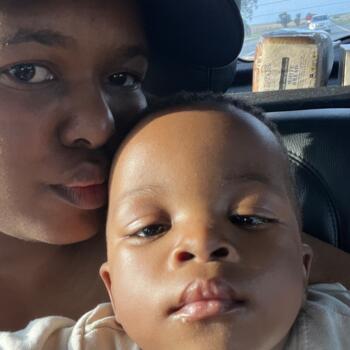 Babysitting job in Rustenburg: babysitting job Buhlebenkosi