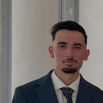 Auklė Vilnius: AHMED RAMI