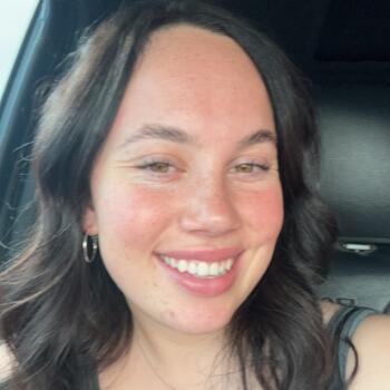 Babysitter in Fort Worth: Isabel