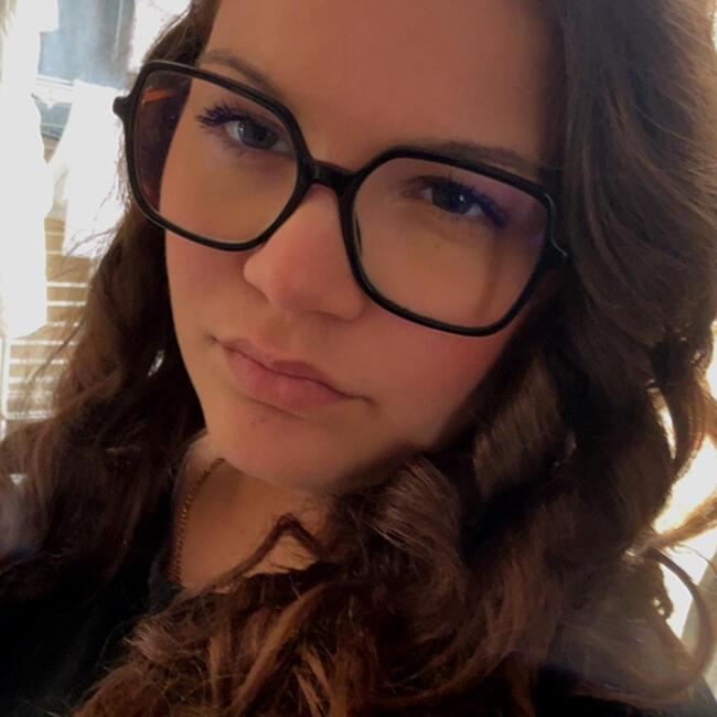 Babysitter in Civray-de-Touraine: Maelyne
