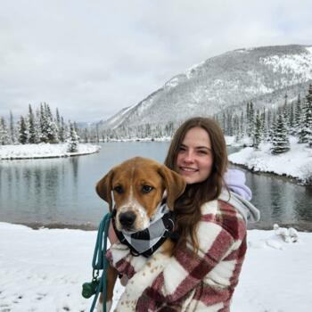 Babysitter Calgary: Molly