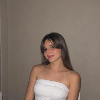 Babysitter in Keratsini: Xristina