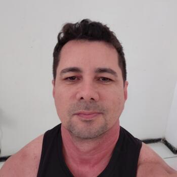 Emprego de babá em Maracanaú: JPedro