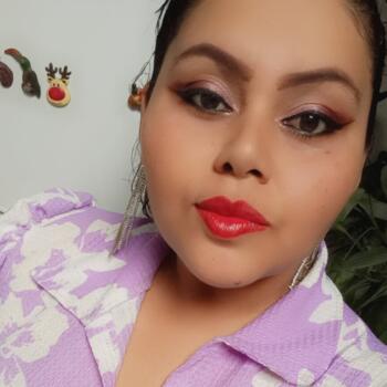 Niñera en Quito: Elena