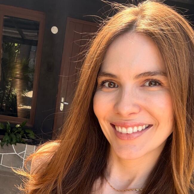 Emprego de babá em Porto Alegre: Carolina