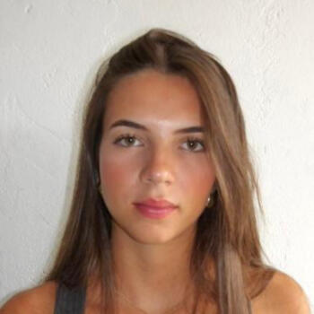 Babysitter in Savièse: Lisa