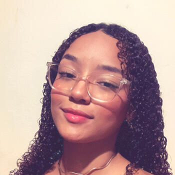 Babysitter in São Luís: Ludymila