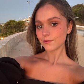 Nanny in Cáceres: María