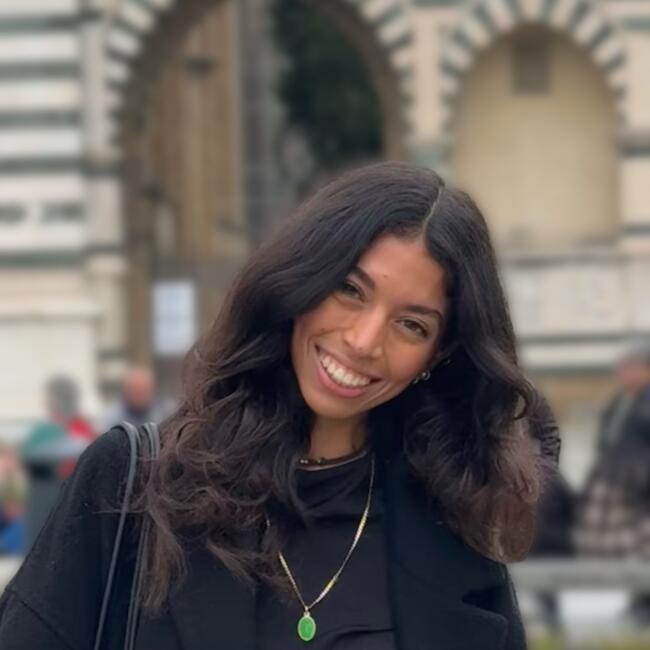 Babysitter in Pisa: Giada