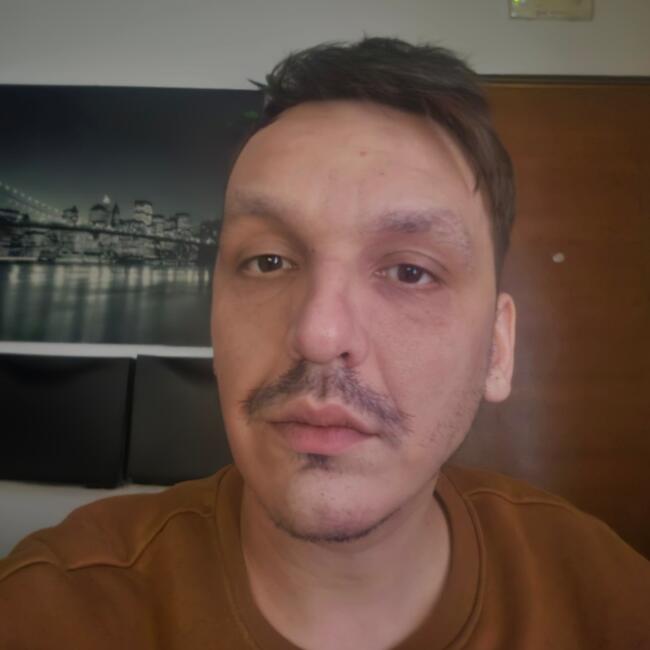 Lavoro per babysitter a Cassola: Igor