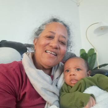 Nanny in Christchurch: Lineti