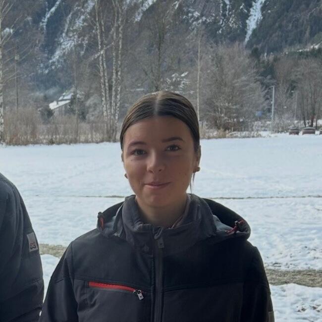 Babysitter in Toulouse: Karina