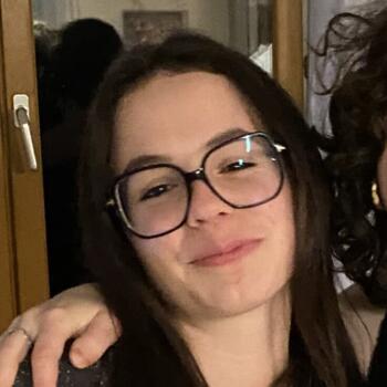 Babysitter in Reims: Elodie