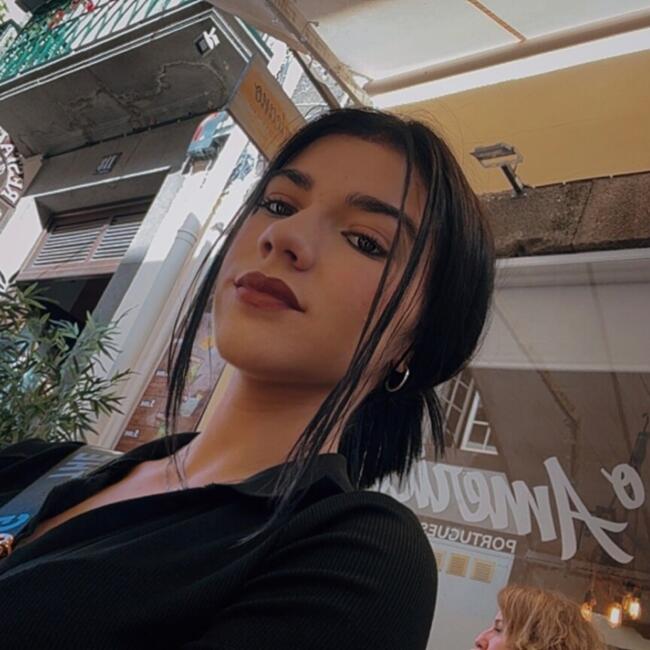 Babysitter in Funchal: Beatriz