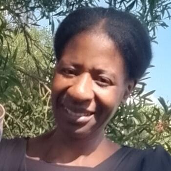 Babysitter in Krugersdorp: Rebecca