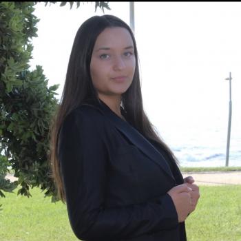 Babysitter em Valongo: Bruna