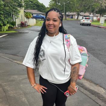 Babysitter in Helemano: Nevaeh