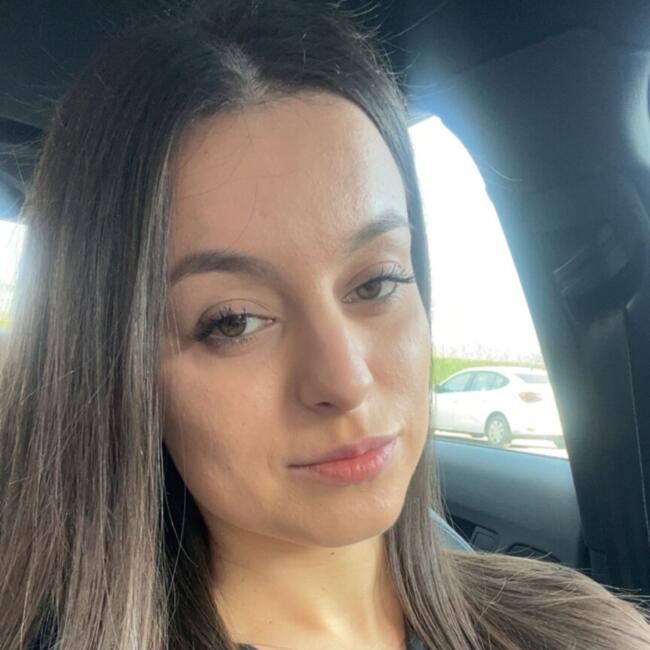 Babysitter in Oradea: Maria