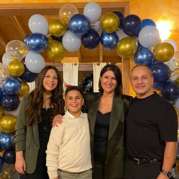 Lavoro per babysitter a Carbonate: lavoro per babysitter Laura