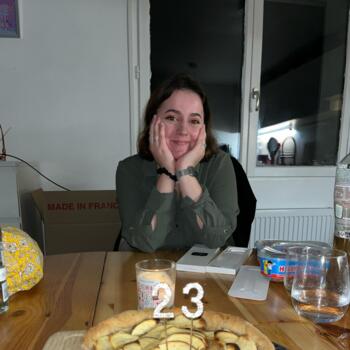 Nounou à Dugny: Julie