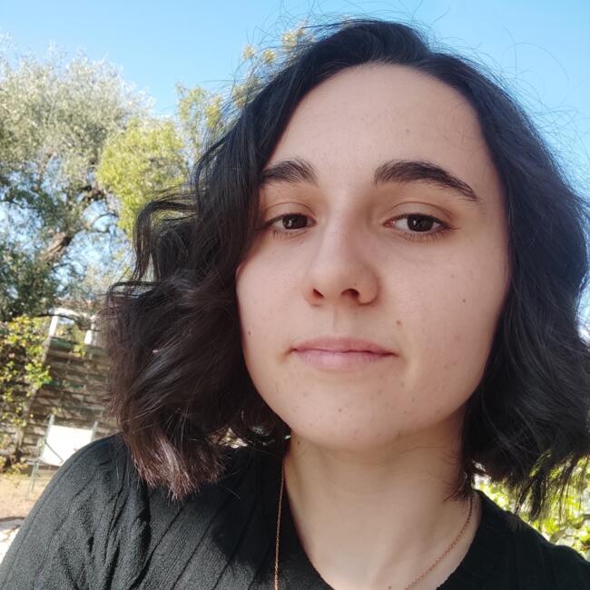 Babysitter in Pégomas: Candice