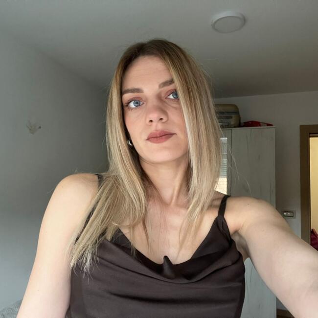 Bebisiterka u Beograd: Анђела