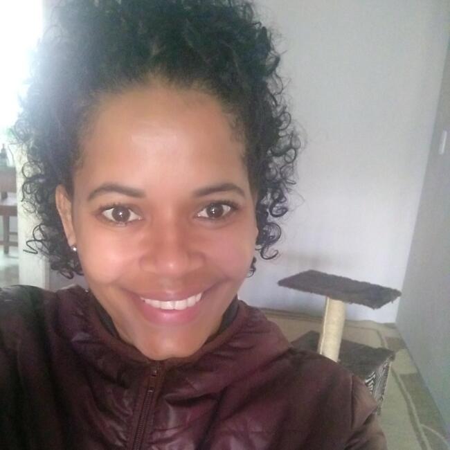 Babá em São José (São José): Mirian