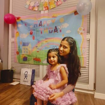 Babysitting job in Krakow: babysitting job DIXITHA