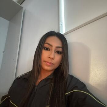 Babysitter Sydney: Anaya