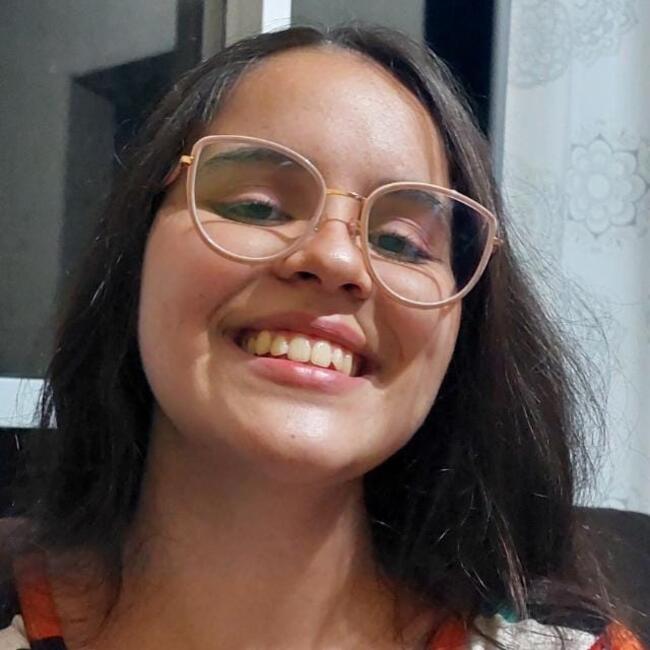 Babá em Ferraz de Vasconcelos: Yanni