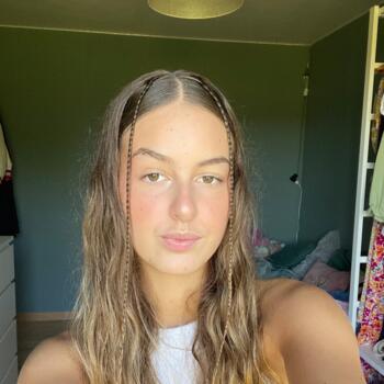 Baby-sitter Mézières-sous-Lavardin: Lizéa