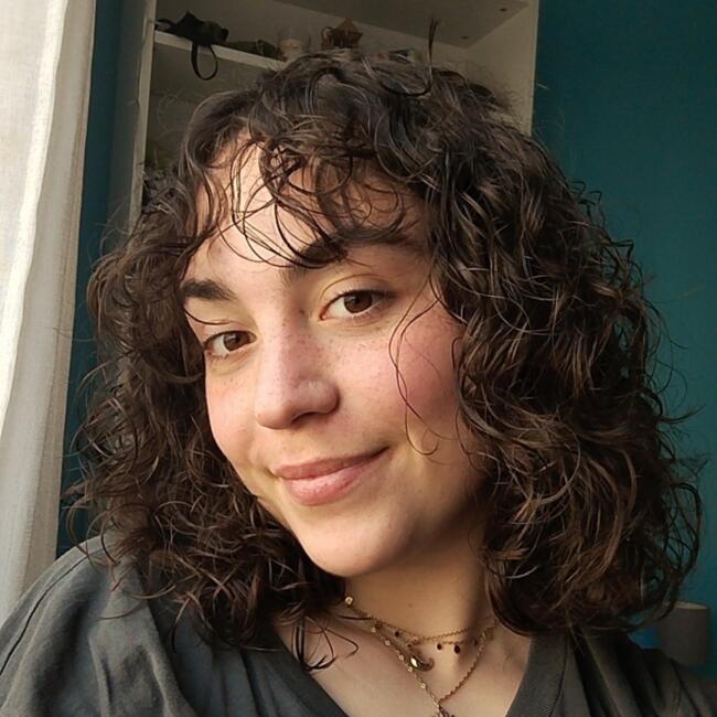 Babysitter in Besançon: Juliette