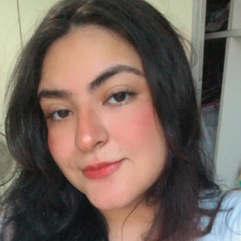 Babysitter in Caucaia: Ana