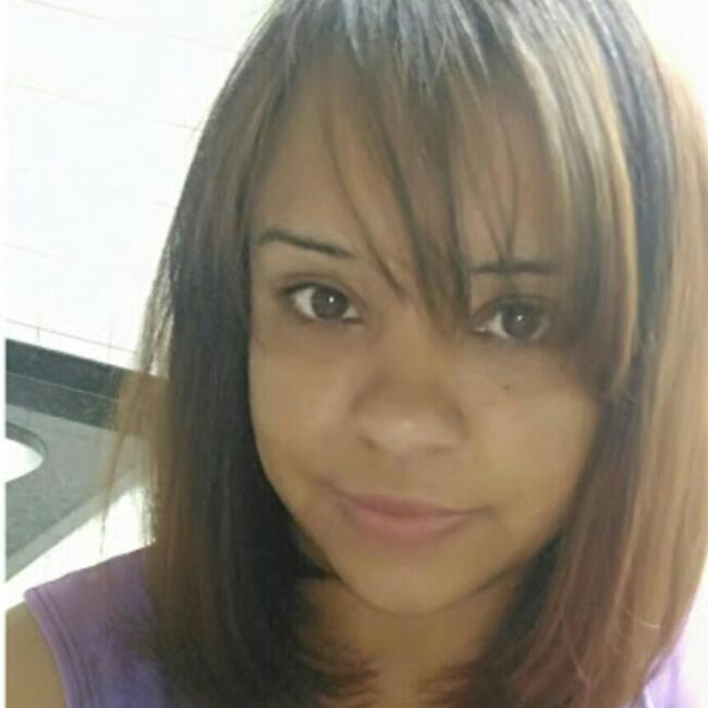 Emprego de babá em Tamboré: Elaine