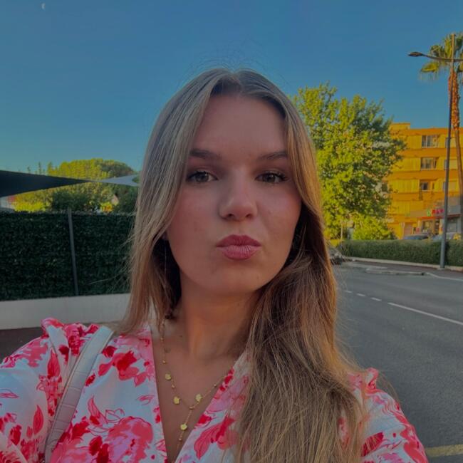 Babysitter in Ribeauvillé: Romane