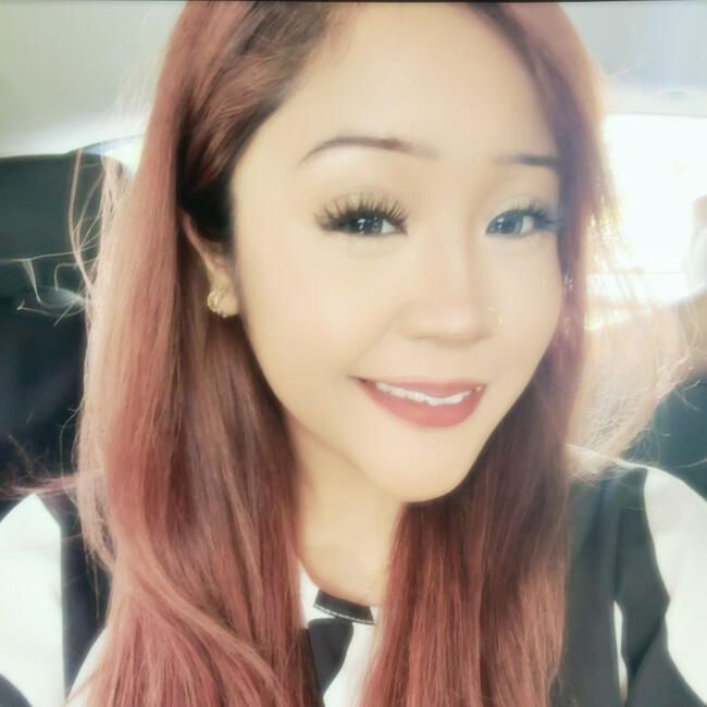 Babysitter in Singapore: Heriza