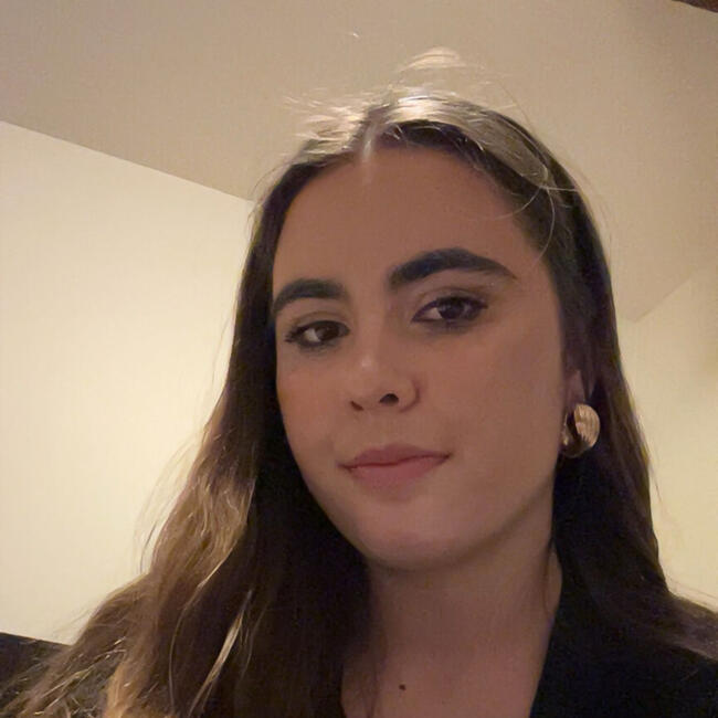 Babysitter in Lyon: Esther