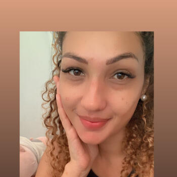 Babysitter in San Isidro (Vázquez de Coronado): Mariel