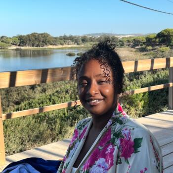 Babysitting job in Quarteira: Fatima